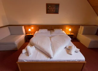 Szinbád Hotel Pécs